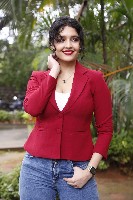 Actress Ritika Singh Gallery